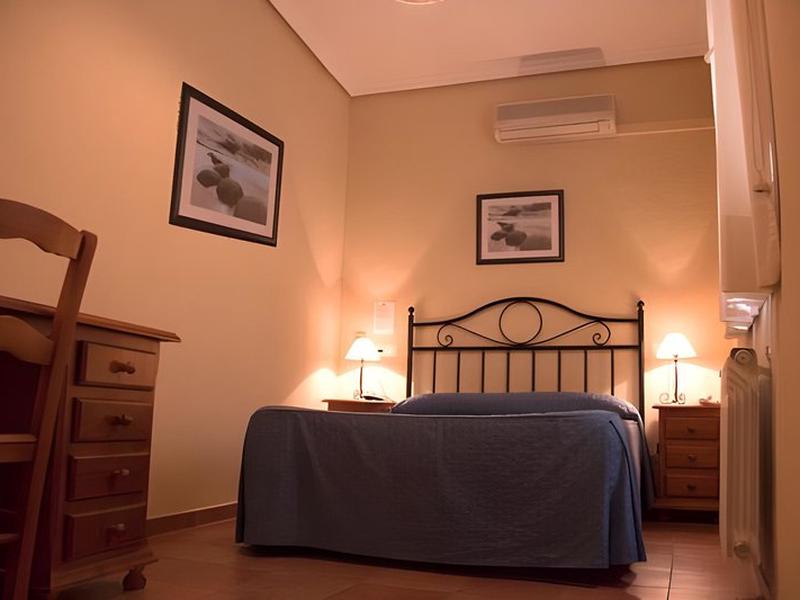 6DA9D937E09A94E1DF670C233EE2EE85