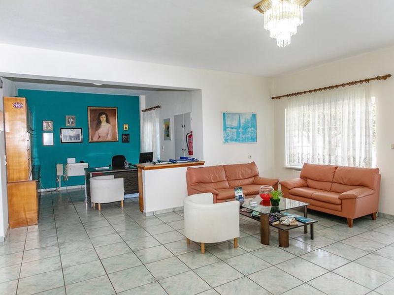 943DD4D91D4F3A6DB5A5E168E5D11933