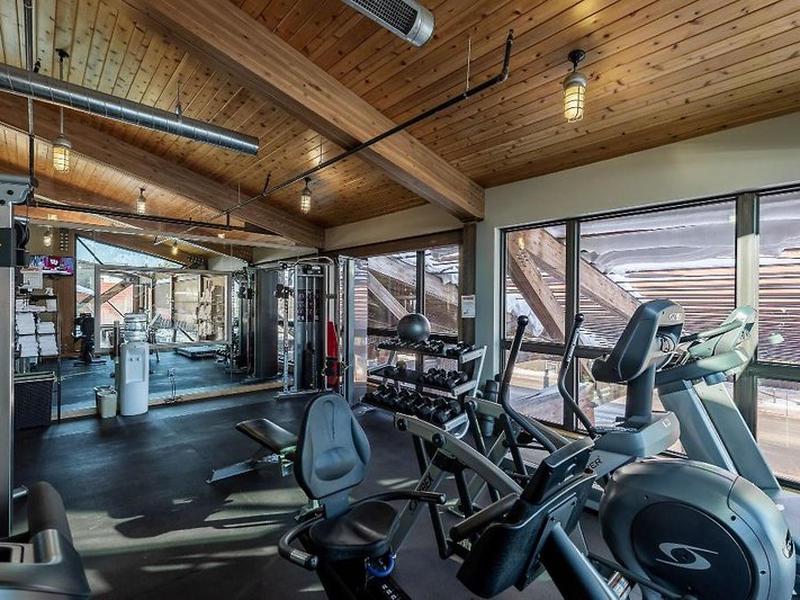 00CFDFD0D742D7DC11D4251771C01C57