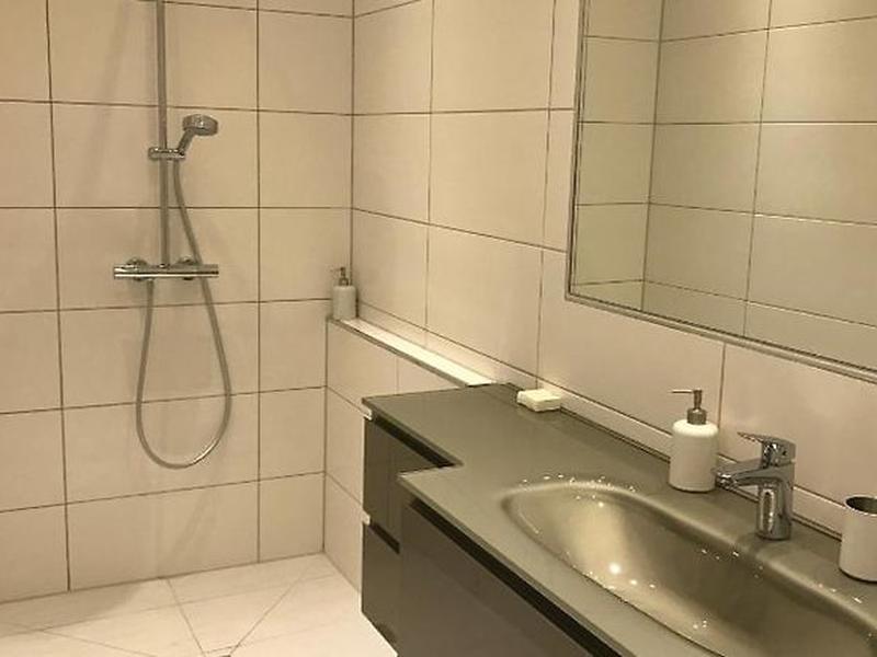 625B776C8B4674996687CE92D899DF5D