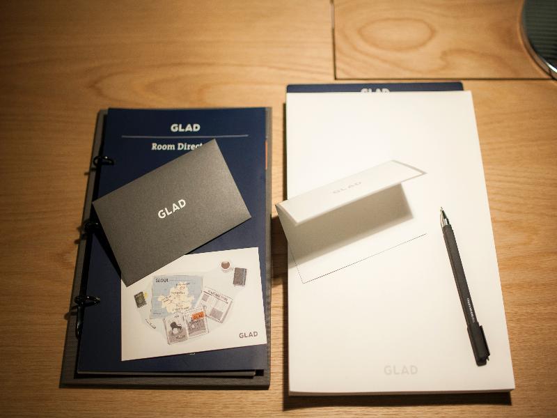 F2748C4C0F4B2B7352AED8AA851C6728