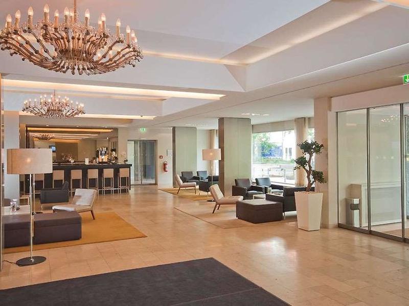 FDCD85F5AC142198ED309A33C13577FA