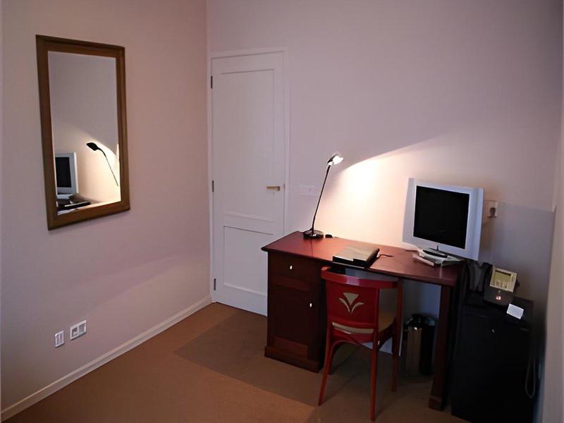 7DAC657708380F6A79FF300CDD503FBE