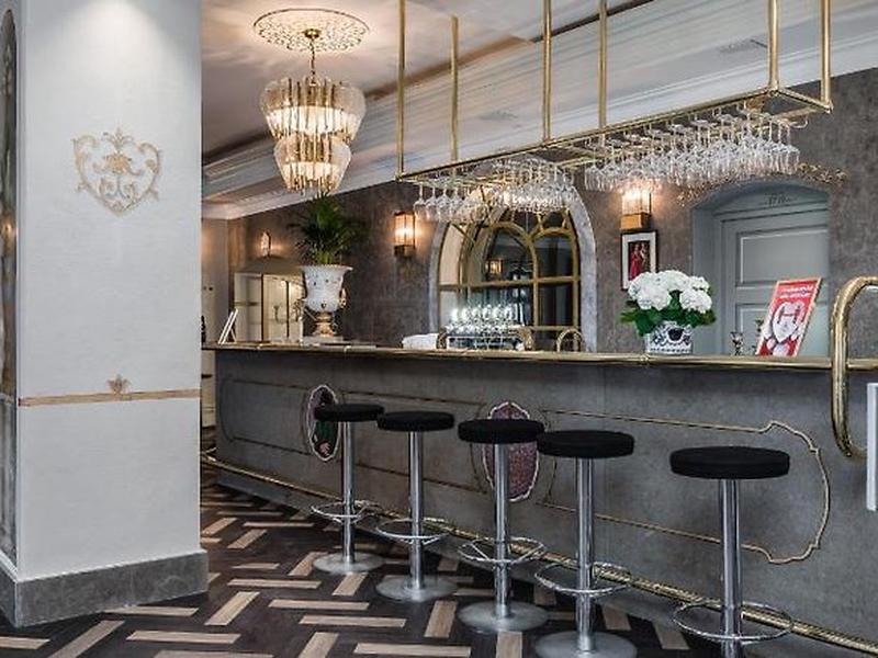 AC3017156E6A77EA75E63C849F525CBB