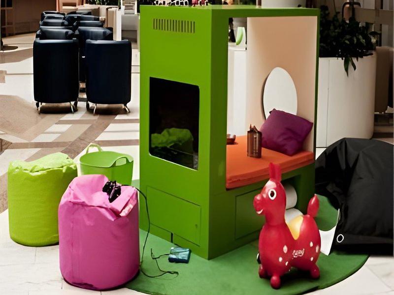 27037E6CF7955A1D8E0EC2553D68C78E