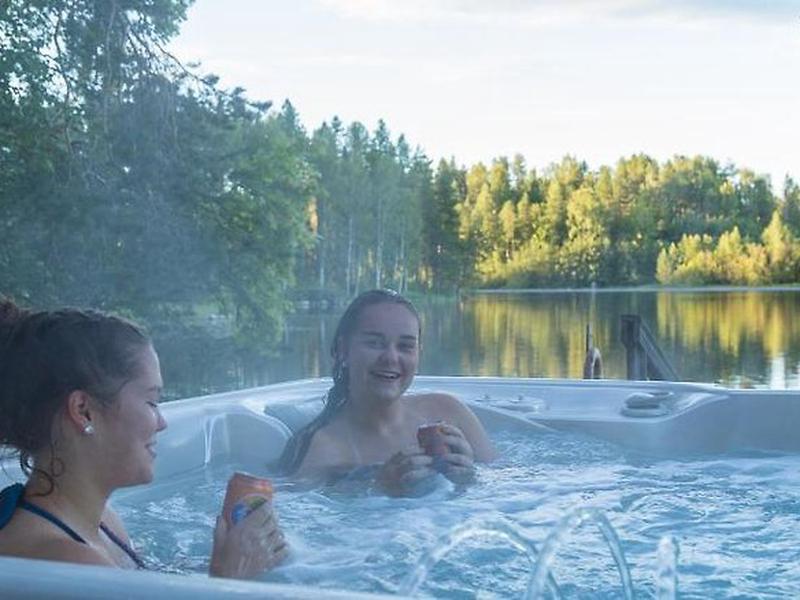 F21029FAD8808DB0D0B760236E5B9283