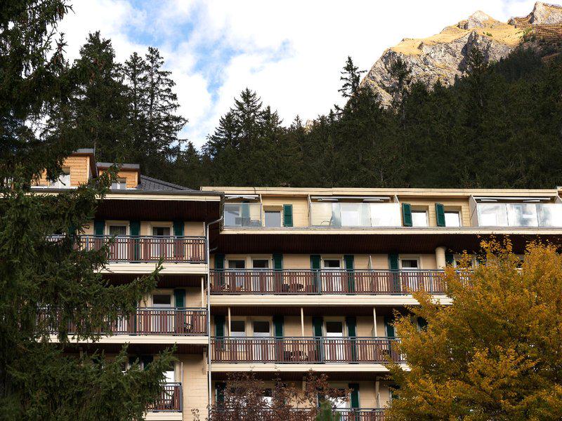 03316A3D5F8B20E5C6E52AD53C3DE179