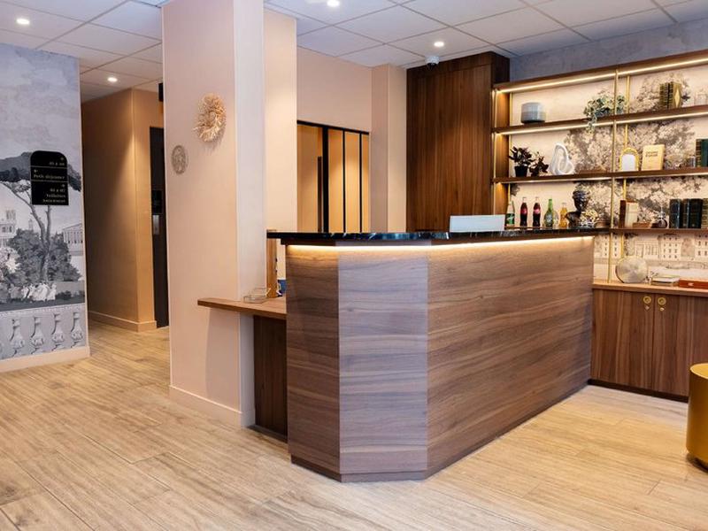 2AE01A1853F19D38EC426125B21BD06D