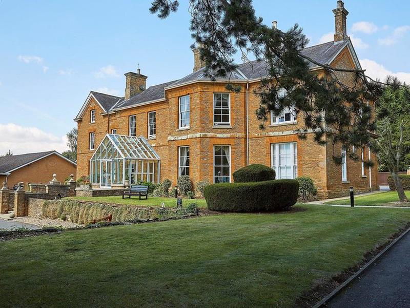 BD5C35A76F4C19D40D5EFB572B39CC5B