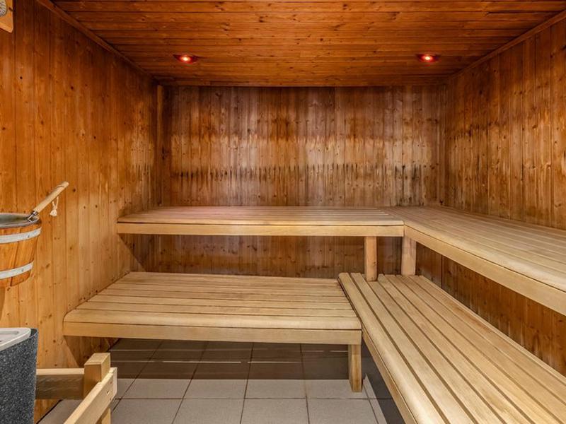 AEB96EFB15B859E4A6E2B5F285E0B82B