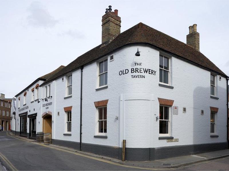 9918525D49DDEAF2FC0425272F300C53