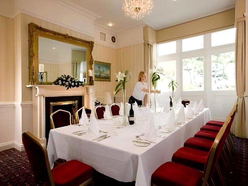 B61D3B6BB79EAF43EF546303C1564E43