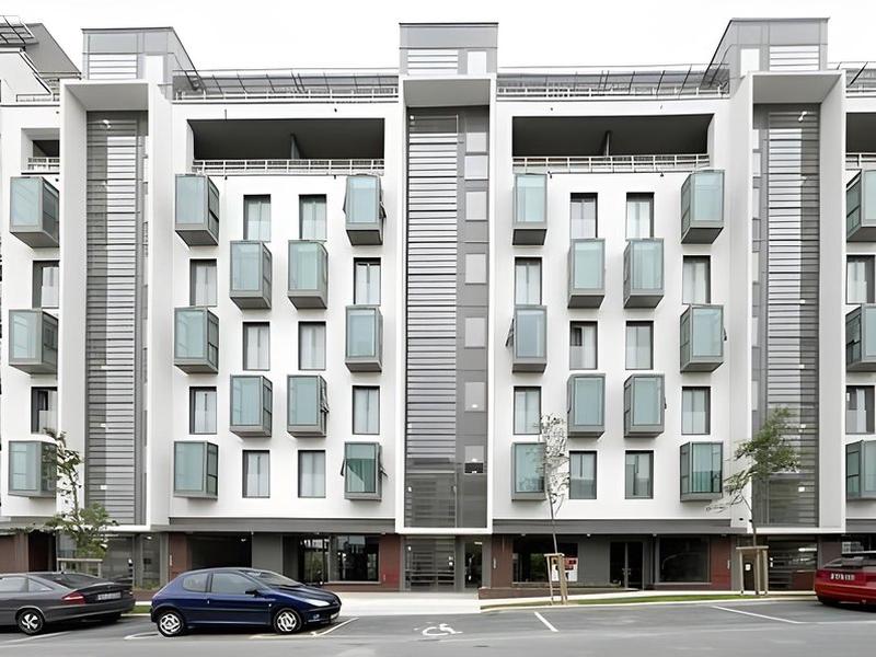 F10A07DDCBC8BFF4F66CBA99D550E50D