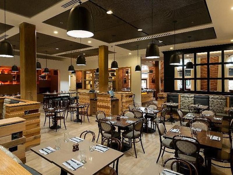 F02727A5D142A88F44D9F200B209808E