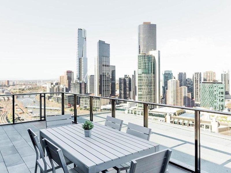 647B22FE94874F6BA326778470B5B439