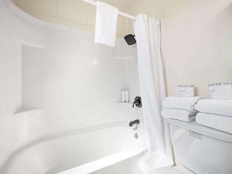 D26B4E5B1CD15839DC844DA704BD766D