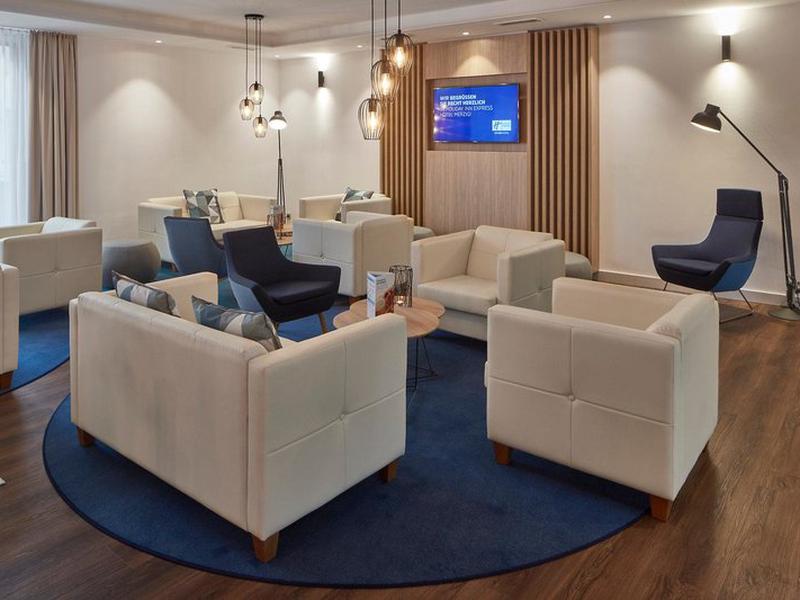 B9E5F31E6528DD2DE8DA8BCED4E3D071