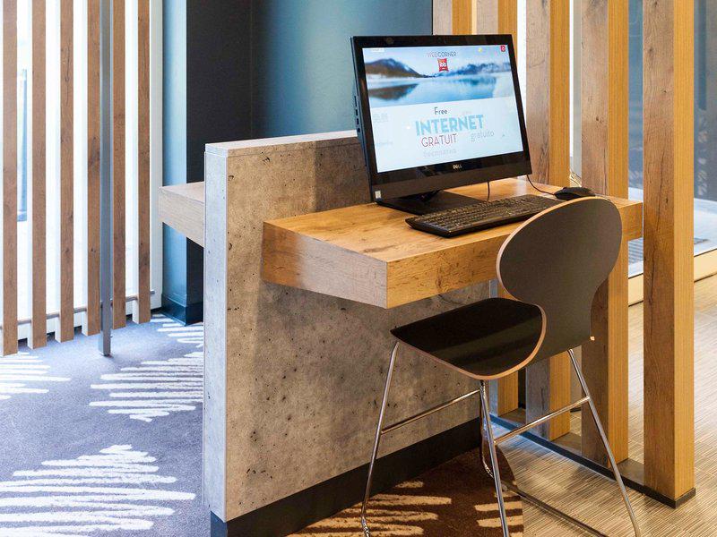 AE78E681E717B51721CD1C2615E5A319