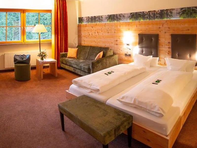 D52DA3CB07AC0078E759478D464B4C28