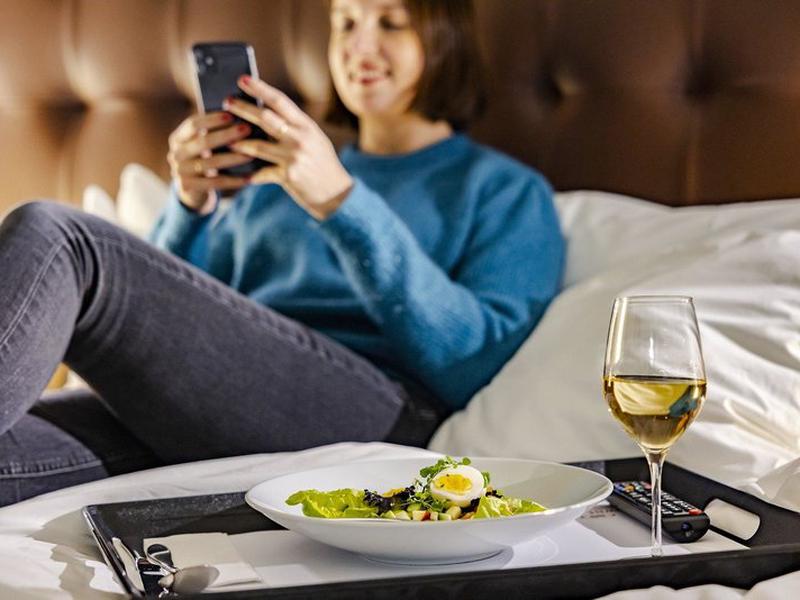 BFFDF09D72AA59015E8D58BC2ED4F59E