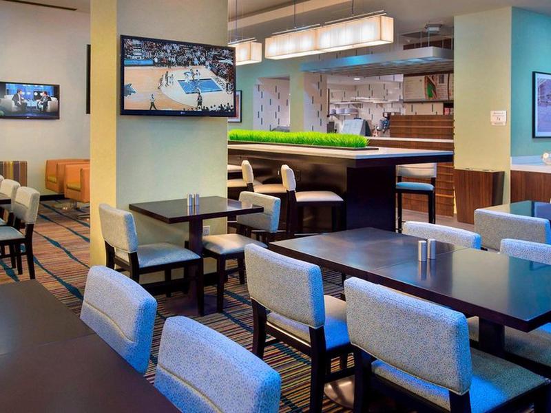 920392036585CB3E86D22FE2B17B6882