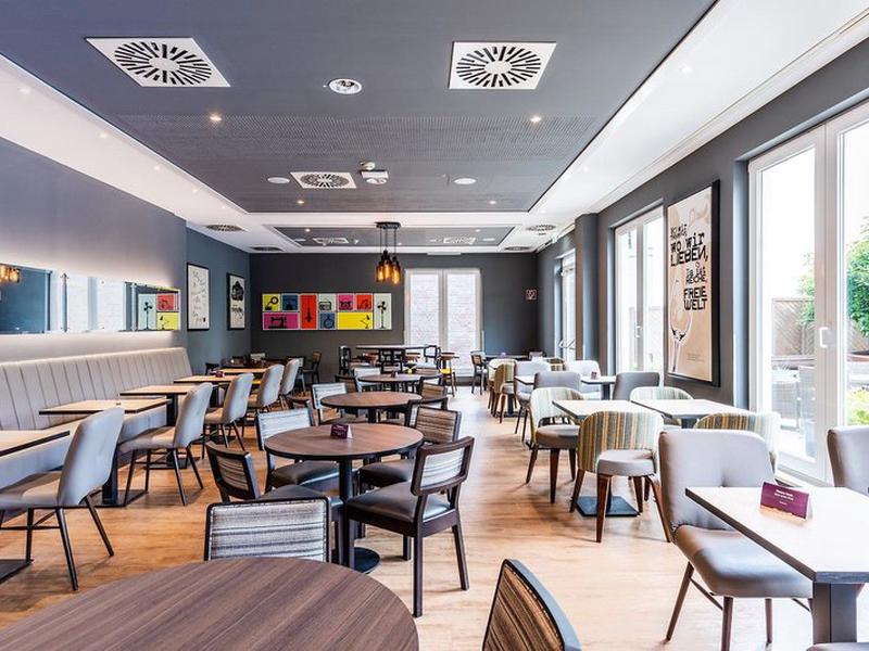 1044ADE8D382DB2C12436024FD9757EA