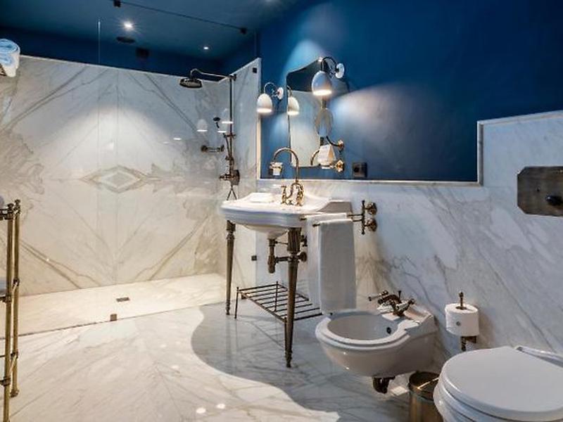 7553FF43F877D39B903D3D7F2F6043F5