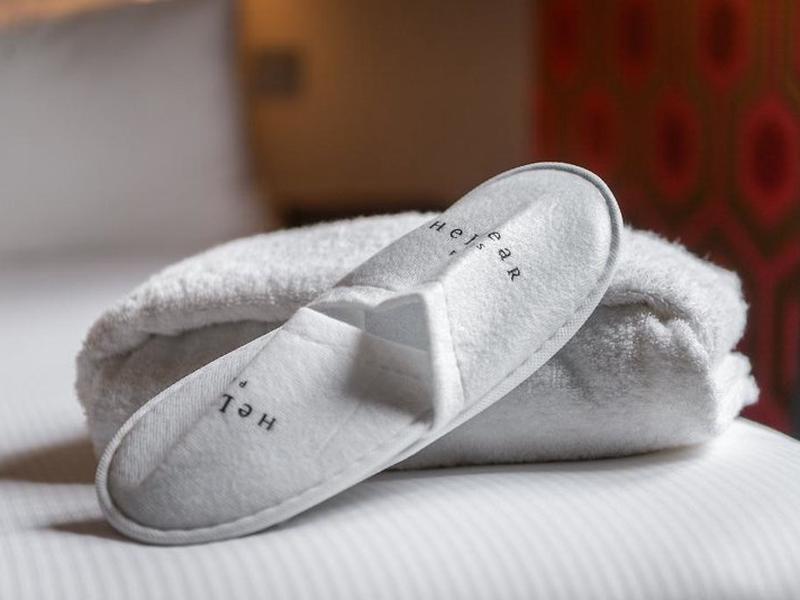 070A49A13DAFB194D64D90999E513A73