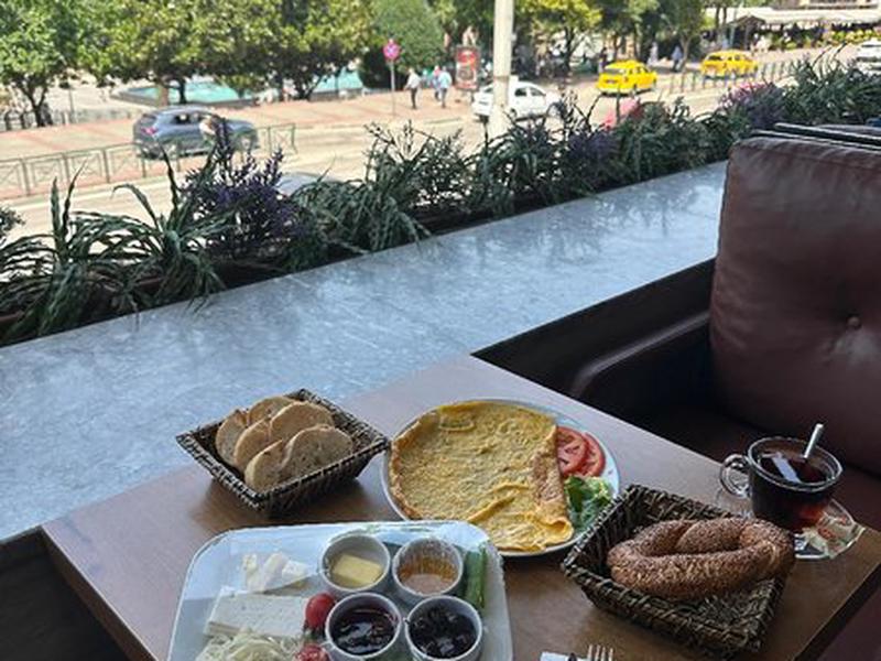 B2B8888A18A6CD3604506129F5940668