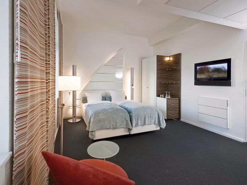 14CEC487393B87E23A2278D9FF95FC48