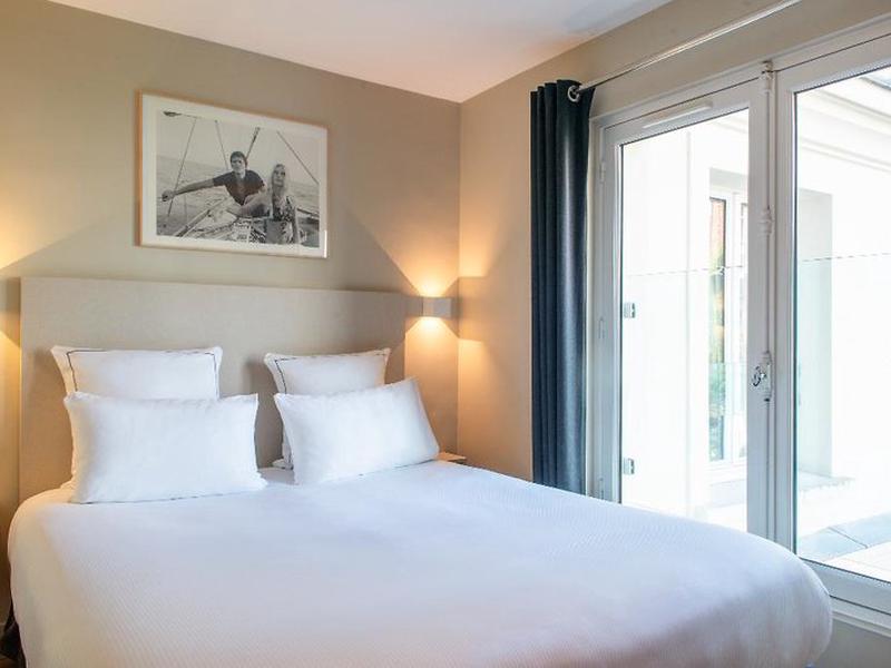 DF36A47CE51016FF87C4737BFC57DBF6