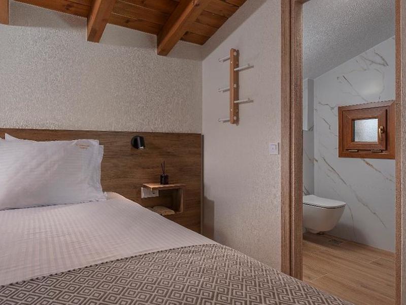 21371E095B381EFFBDAF816FEA94F317