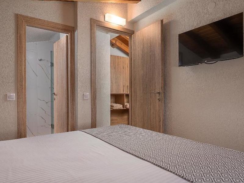 80785B1CE35F7C27FEB9D7A9588C5154