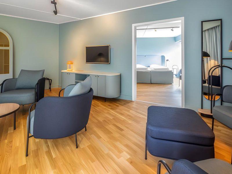 A1F71B57856BB580566D259D63E4E1DF