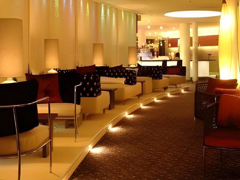 37A51AC1A8242A60A50C648C3101820A