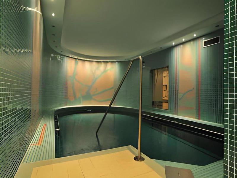 94EE9558FA829F6707D7D8B9964CAA45