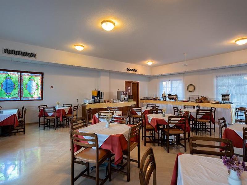 3BC1FC67F008E4F727405D61D161EFFC