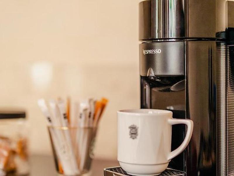 F283309328D2481E4C05DF641B5FDD2D