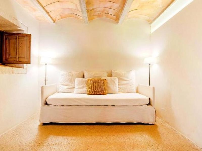 3D25209BA872342B0B69C9CAA36A42B1