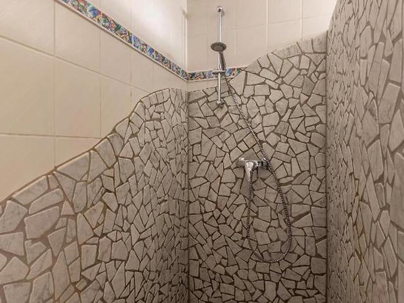 E899987F3159BFC91645F96DCA7D4185