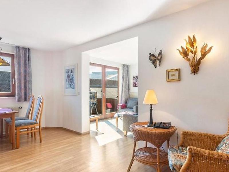 1CE1BC53647DE059EBFAFC7E21824ABA