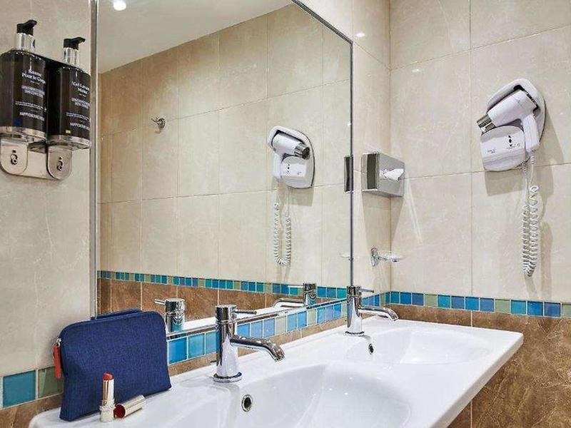 05F374765A4A2F81DC408A06957A6352