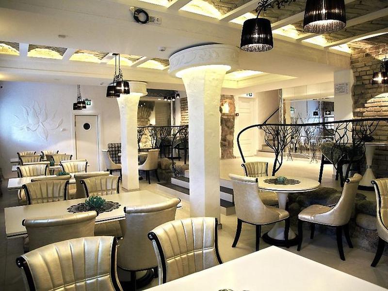 A48475403A4F2D818D66C7A5905D7779