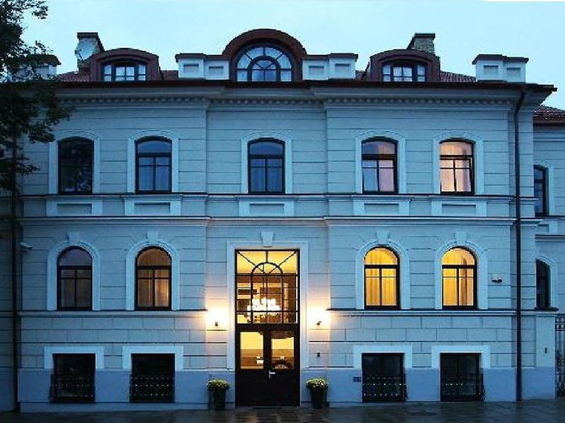 AE801932B5E2910169E0DAACE703E007