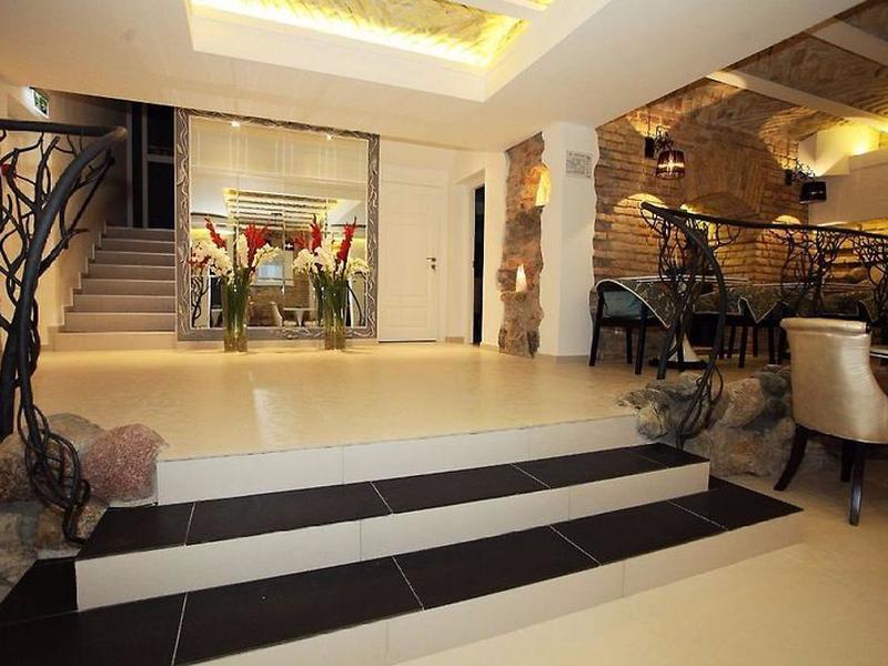 8FDB119CB9BB496DB4828129FDAEB25D