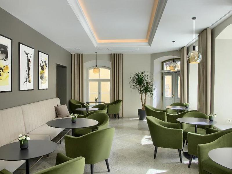 2F8786109EA9965E4B108ADBBFC7F95A