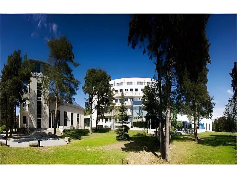 BB2A0E2A24C5C8AD1F935A76CF959082