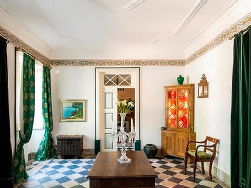 3CA6562B1946F6B756ECE14771EB5411