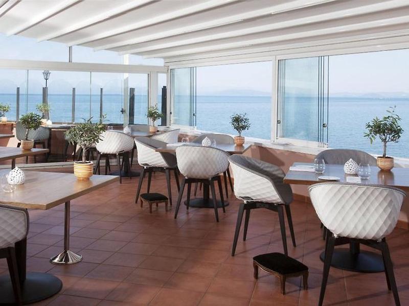 E6F03C9F522DCFBBB4577EF972B3490A