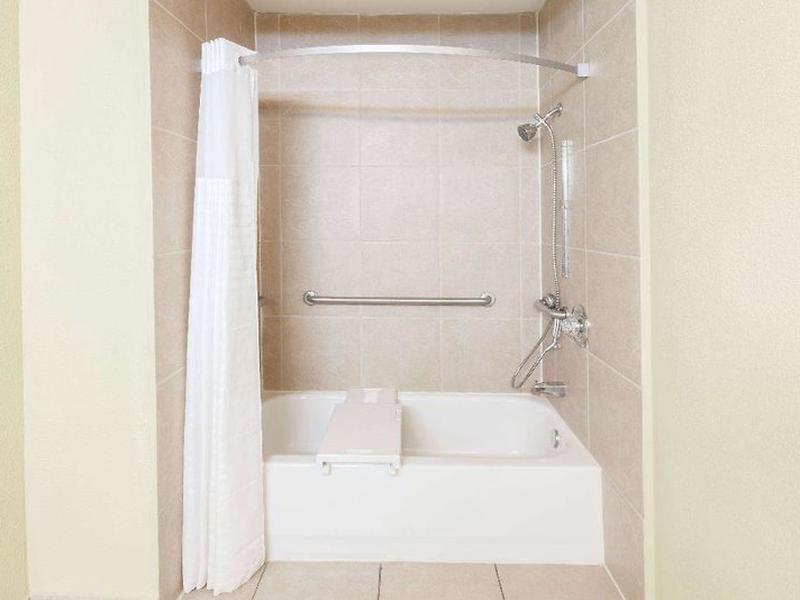 7F849835489DCAF743F8EB9B91A57A92